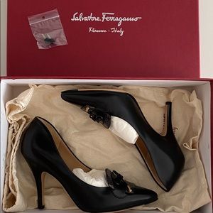 Salvatore Ferragamo Black Leather & Python 10 cm platform heel